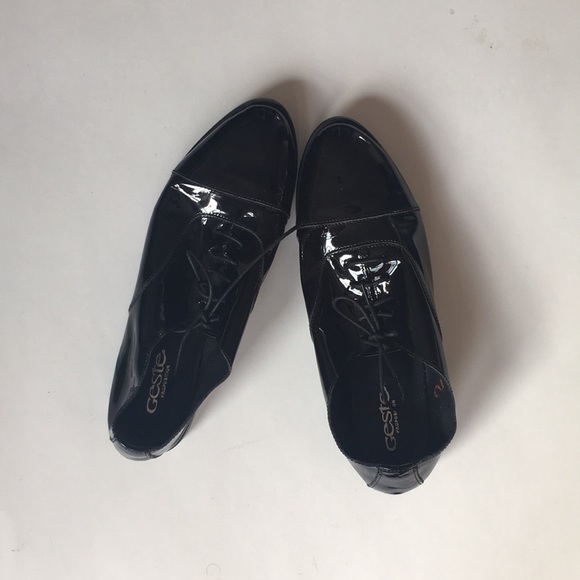 Geste Italian patent leather Oxford flat shoes - Picture 5 of 7